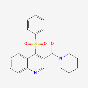 molecular formula C21H20N2O3S B2438496 4-(Phenylsulfonyl)-3-(piperidin-1-ylcarbonyl)quinoline CAS No. 1111014-06-2