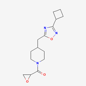 molecular formula C15H21N3O3 B2439576 [4-[(3-Cyclobutyl-1,2,4-oxadiazol-5-yl)methyl]piperidin-1-yl]-(oxiran-2-yl)methanone CAS No. 2411230-25-4