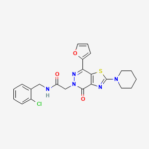 molecular formula C23H22ClN5O3S B2439659 N-(2-氯苄基)-2-(7-(呋喃-2-基)-4-氧代-2-(哌啶-1-基)噻唑并[4,5-d]嘧啶-5(4H)-基)乙酰胺 CAS No. 1105208-85-2