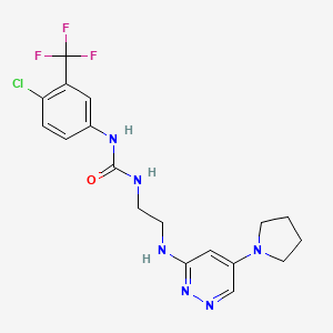 molecular formula C18H20ClF3N6O B2439662 1-(4-氯-3-(三氟甲基)苯基)-3-(2-((5-(吡咯烷-1-基)嘧啶-3-基)氨基)乙基)脲 CAS No. 1796993-36-6