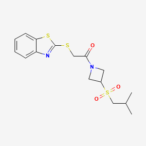 molecular formula C16H20N2O3S3 B2439879 2-(Benzo[d]thiazol-2-ylthio)-1-(3-(isobutylsulfonyl)azetidin-1-yl)ethanone CAS No. 1797277-08-7