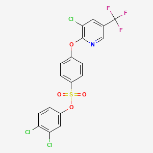 molecular formula C18H9Cl3F3NO4S B2439883 3,4-Dichlorophenyl 4-((3-chloro-5-(trifluoromethyl)-2-pyridinyl)oxy)benzenesulfonate CAS No. 338414-07-6