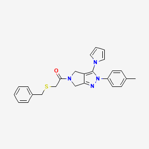 molecular formula C25H24N4OS B2439895 1-(3-(1H-pyrrol-1-yl)-2-(p-tolyl)pyrrolo[3,4-c]pyrazol-5(2H,4H,6H)-yl)-2-(benzylthio)ethanone CAS No. 1334376-27-0