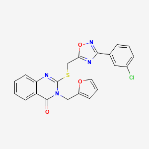 molecular formula C22H15ClN4O3S B2440134 2-(((3-(3-chlorophenyl)-1,2,4-oxadiazol-5-yl)methyl)thio)-3-(furan-2-ylmethyl)quinazolin-4(3H)-one CAS No. 946215-50-5