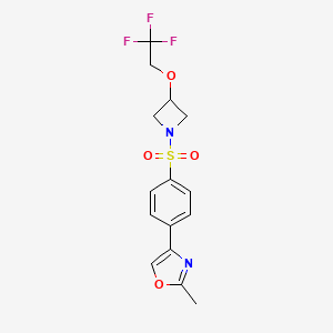 molecular formula C15H15F3N2O4S B2440298 2-Methyl-4-(4-((3-(2,2,2-trifluoroethoxy)azetidin-1-yl)sulfonyl)phenyl)oxazole CAS No. 2034591-28-9