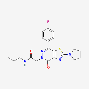 molecular formula C20H22FN5O2S B2440809 2-(7-(4-氟苯基)-4-氧代-2-(吡咯烷-1-基)噻唑并[4,5-d]嘧啶-5(4H)-基)-N-丙基乙酰胺 CAS No. 1171612-56-8