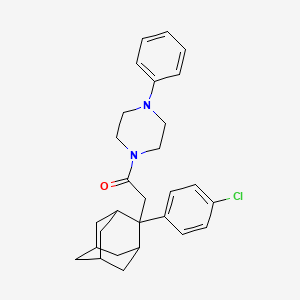 molecular formula C28H33ClN2O B2441160 2-[2-(4-Chlorophenyl)-2-adamantyl]-1-(4-phenylpiperazino)-1-ethanone CAS No. 400085-06-5