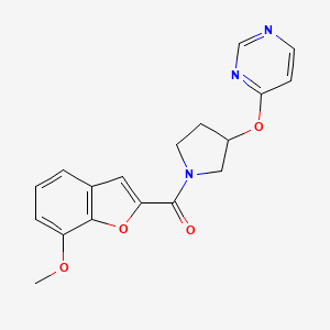 molecular formula C18H17N3O4 B2441599 (7-甲氧基苯并呋喃-2-基)(3-(嘧啶-4-氧基)吡咯烷-1-基)甲酮 CAS No. 2034579-86-5