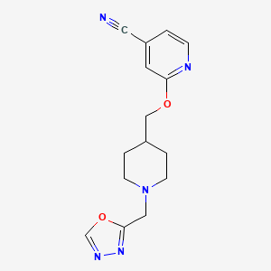 molecular formula C15H17N5O2 B2441766 2-[[1-(1,3,4-Oxadiazol-2-ylmethyl)piperidin-4-yl]methoxy]pyridine-4-carbonitrile CAS No. 2415501-66-3