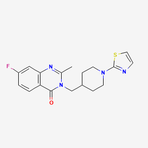 molecular formula C18H19FN4OS B2441908 7-Fluoro-2-methyl-3-[[1-(1,3-thiazol-2-yl)piperidin-4-yl]methyl]quinazolin-4-one CAS No. 2415622-33-0