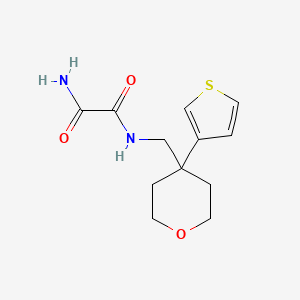 molecular formula C12H16N2O3S B2442764 N1-((4-(噻吩-3-基)四氢-2H-吡喃-4-基)甲基)草酰胺 CAS No. 2320642-14-4