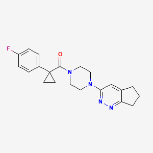 molecular formula C21H23FN4O B2443169 (4-(6,7-dihydro-5H-cyclopenta[c]pyridazin-3-yl)piperazin-1-yl)(1-(4-fluorophenyl)cyclopropyl)methanone CAS No. 2034308-27-3