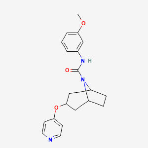 molecular formula C20H23N3O3 B2443488 (1R,5S)-N-(3-methoxyphenyl)-3-(pyridin-4-yloxy)-8-azabicyclo[3.2.1]octane-8-carboxamide CAS No. 2109067-93-6