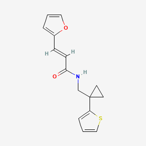 molecular formula C15H15NO2S B2443775 (E)-3-(呋喃-2-基)-N-((1-(噻吩-2-基)环丙基)甲基)丙烯酰胺 CAS No. 1331396-82-7