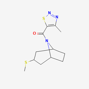 molecular formula C12H17N3OS2 B2443853 (4-甲基-1,2,3-噻二唑-5-基)((1R,5S)-3-(甲硫基)-8-氮杂双环[3.2.1]辛-8-基)甲酮 CAS No. 1795490-67-3