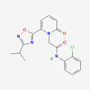 molecular formula C18H17ClN4O3 B2446239 N-(2-chlorophenyl)-2-(6-(3-isopropyl-1,2,4-oxadiazol-5-yl)-2-oxopyridin-1(2H)-yl)acetamide CAS No. 1251618-70-8