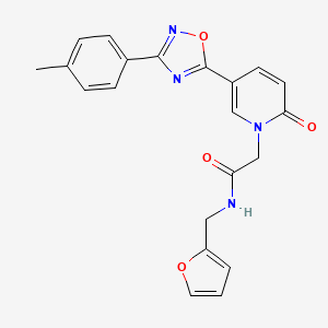 molecular formula C21H18N4O4 B2446241 N-(呋喃-2-基甲基)-2-(2-氧代-5-(3-(对甲苯基)-1,2,4-恶二唑-5-基)吡啶-1(2H)-基)乙酰胺 CAS No. 1251695-65-4