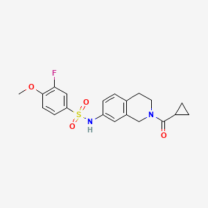 molecular formula C20H21FN2O4S B2446472 N-(2-(cyclopropanecarbonyl)-1,2,3,4-tetrahydroisoquinolin-7-yl)-3-fluoro-4-methoxybenzenesulfonamide CAS No. 955534-36-8