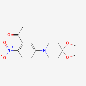 molecular formula C15H18N2O5 B2446521 1-[5-(1,4-二氧杂-8-氮杂螺[4.5]癸-8-基)-2-硝基苯基]-1-乙酮 CAS No. 923106-13-2