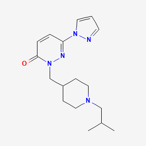 molecular formula C17H25N5O B2447723 2-{[1-(2-甲基丙基)哌啶-4-基]甲基}-6-(1H-吡唑-1-基)-2,3-二氢吡哒嗪-3-酮 CAS No. 2097895-12-8