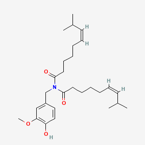 molecular formula C28H43NO4 B2448323 (6Z)-N-[(4-羟基-3-甲氧基苯基)甲基]-8-甲基-N-[(6Z)-8-甲基壬-6-烯酰]壬-6-烯酰胺 CAS No. 1420776-64-2