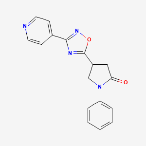 molecular formula C17H14N4O2 B2448492 1-Phenyl-4-[3-(4-pyridyl)-1,2,4-oxadiazol-5-yl]-2-pyrrolidinone CAS No. 941997-48-4