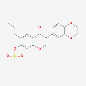 molecular formula C21H20O7S B2448758 3-(2,3-二氢苯并[b][1,4]二氧杂环-6-基)-4-氧代-6-丙基-4H-色烯-7-基甲磺酸酯 CAS No. 610760-41-3