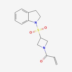 molecular formula C14H16N2O3S B2448771 1-[3-(2,3-Dihydroindol-1-ylsulfonyl)azetidin-1-yl]prop-2-en-1-one CAS No. 2196449-77-9