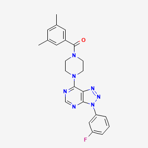 molecular formula C23H22FN7O B2449093 (3,5-dimethylphenyl)(4-(3-(3-fluorophenyl)-3H-[1,2,3]triazolo[4,5-d]pyrimidin-7-yl)piperazin-1-yl)methanone CAS No. 923513-48-8