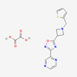 molecular formula C16H15N5O5S B2449198 3-(Pyrazin-2-yl)-5-(1-(thiophen-2-ylmethyl)azetidin-3-yl)-1,2,4-oxadiazole oxalate CAS No. 1421450-11-4