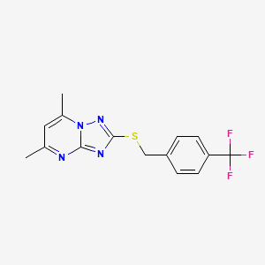 molecular formula C15H13F3N4S B2450286 5,7-Dimethyl-2-{[4-(trifluoromethyl)benzyl]sulfanyl}[1,2,4]triazolo[1,5-a]pyrimidine CAS No. 861208-13-1