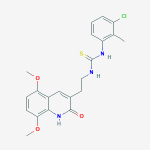 molecular formula C21H22ClN3O3S B2450393 1-(3-Chloro-2-methylphenyl)-3-(2-(5,8-dimethoxy-2-oxo-1,2-dihydroquinolin-3-yl)ethyl)thiourea CAS No. 887899-67-4
