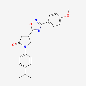 molecular formula C22H23N3O3 B2451962 4-[3-(4-Methoxyphenyl)-1,2,4-oxadiazol-5-yl]-1-[4-(propan-2-yl)phenyl]pyrrolidin-2-one CAS No. 941961-52-0
