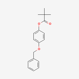 molecular formula C18H20O3 B2453020 2,2-二甲基丙酸, 4-苯甲氧基苯酯 CAS No. 67258-86-0