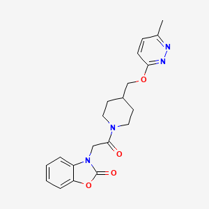 molecular formula C20H22N4O4 B2453488 3-[2-[4-[(6-Methylpyridazin-3-yl)oxymethyl]piperidin-1-yl]-2-oxoethyl]-1,3-benzoxazol-2-one CAS No. 2379950-83-9