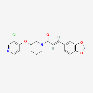 molecular formula C20H19ClN2O4 B2453627 (E)-3-(benzo[d][1,3]dioxol-5-yl)-1-(3-((3-chloropyridin-4-yl)oxy)piperidin-1-yl)prop-2-en-1-one CAS No. 2035022-90-1