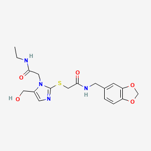 molecular formula C18H22N4O5S B2454089 N-(benzo[d][1,3]dioxol-5-ylmethyl)-2-((1-(2-(ethylamino)-2-oxoethyl)-5-(hydroxymethyl)-1H-imidazol-2-yl)thio)acetamide CAS No. 921794-16-3