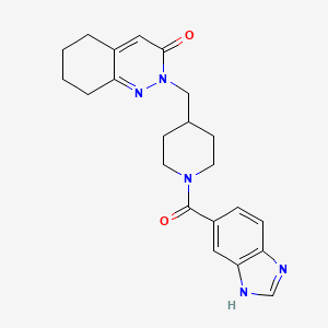 molecular formula C22H25N5O2 B2454117 2-{[1-(1H-1,3-benzodiazole-5-carbonyl)piperidin-4-yl]methyl}-2,3,5,6,7,8-hexahydrocinnolin-3-one CAS No. 2097869-53-7