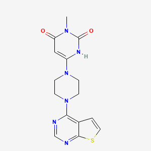molecular formula C15H16N6O2S B2456696 3-methyl-6-(4-(thieno[2,3-d]pyrimidin-4-yl)piperazin-1-yl)pyrimidine-2,4(1H,3H)-dione CAS No. 2309187-59-3