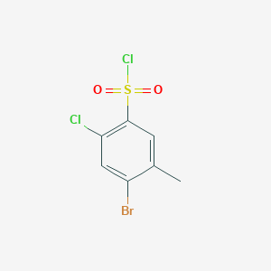 molecular formula C7H5BrCl2O2S B2457550 4-Bromo-2-chloro-5-methylbenzenesulfonyl chloride CAS No. 1246776-80-6