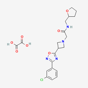 molecular formula C20H23ClN4O7 B2458261 2-(3-(3-(3-chlorophenyl)-1,2,4-oxadiazol-5-yl)azetidin-1-yl)-N-((tetrahydrofuran-2-yl)methyl)acetamide oxalate CAS No. 1351643-55-4