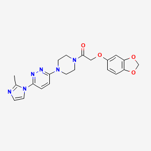 molecular formula C21H22N6O4 B2458718 2-(benzo[d][1,3]dioxol-5-yloxy)-1-(4-(6-(2-methyl-1H-imidazol-1-yl)pyridazin-3-yl)piperazin-1-yl)ethanone CAS No. 1396882-99-7