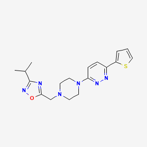 3-Propan-2-yl-5-[[4-(6-thiophen-2-ylpyridazin-3-yl)piperazin-1-yl]methyl]-1,2,4-oxadiazole