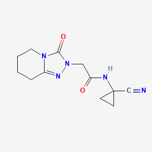 molecular formula C12H15N5O2 B2459074 N-(1-Cyanocyclopropyl)-2-(3-oxo-5,6,7,8-tetrahydro-[1,2,4]triazolo[4,3-a]pyridin-2-yl)acetamide CAS No. 2418669-03-9