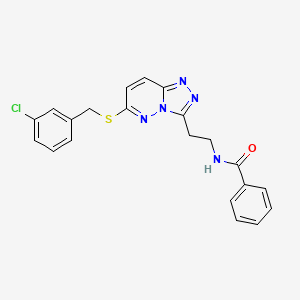 molecular formula C21H18ClN5OS B2459798 N-(2-(6-((3-クロロベンジル)チオ)-[1,2,4]トリアゾロ[4,3-b]ピリダジン-3-イル)エチル)ベンズアミド CAS No. 872994-42-8