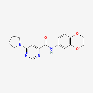 molecular formula C17H18N4O3 B2460082 N-(2,3-二氢苯并[b][1,4]二噁英-6-基)-6-(吡咯烷-1-基)嘧啶-4-甲酰胺 CAS No. 1905143-90-9