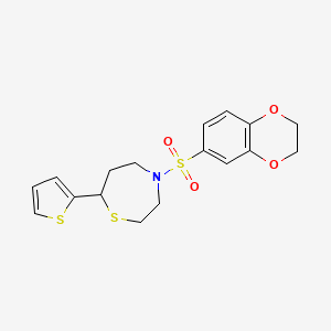 molecular formula C17H19NO4S3 B2460269 4-((2,3-Dihydrobenzo[b][1,4]dioxin-6-yl)sulfonyl)-7-(thiophen-2-yl)-1,4-thiazepane CAS No. 1705101-85-4