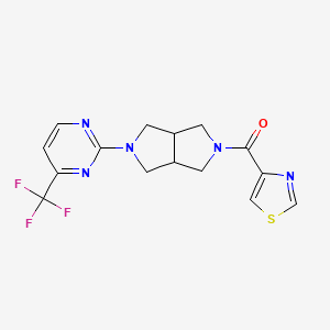 molecular formula C15H14F3N5OS B2460314 1,3-Thiazol-4-yl-[2-[4-(trifluoromethyl)pyrimidin-2-yl]-1,3,3a,4,6,6a-hexahydropyrrolo[3,4-c]pyrrol-5-yl]methanone CAS No. 2415543-17-6