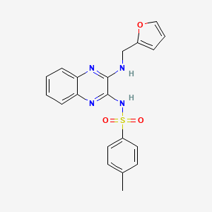 molecular formula C20H18N4O3S B2460471 N-{3-[(2-呋喃甲基)氨基]-2-喹喔啉基}-4-甲苯磺酰胺 CAS No. 585555-19-7