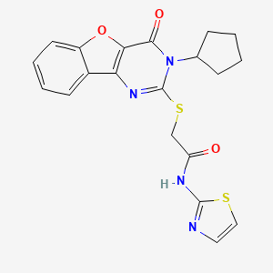 molecular formula C20H18N4O3S2 B2460674 2-[(3-cyclopentyl-4-oxo-3,4-dihydro[1]benzofuro[3,2-d]pyrimidin-2-yl)sulfanyl]-N-(1,3-thiazol-2-yl)acetamide CAS No. 899986-36-8